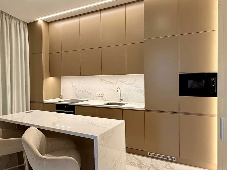 Apartment. Kyiv, Mykhaylo Boychuk St. (Kikvidze)