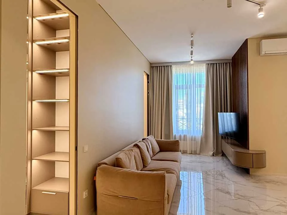 Apartment. Kyiv, Mykhaylo Boychuk St. (Kikvidze)