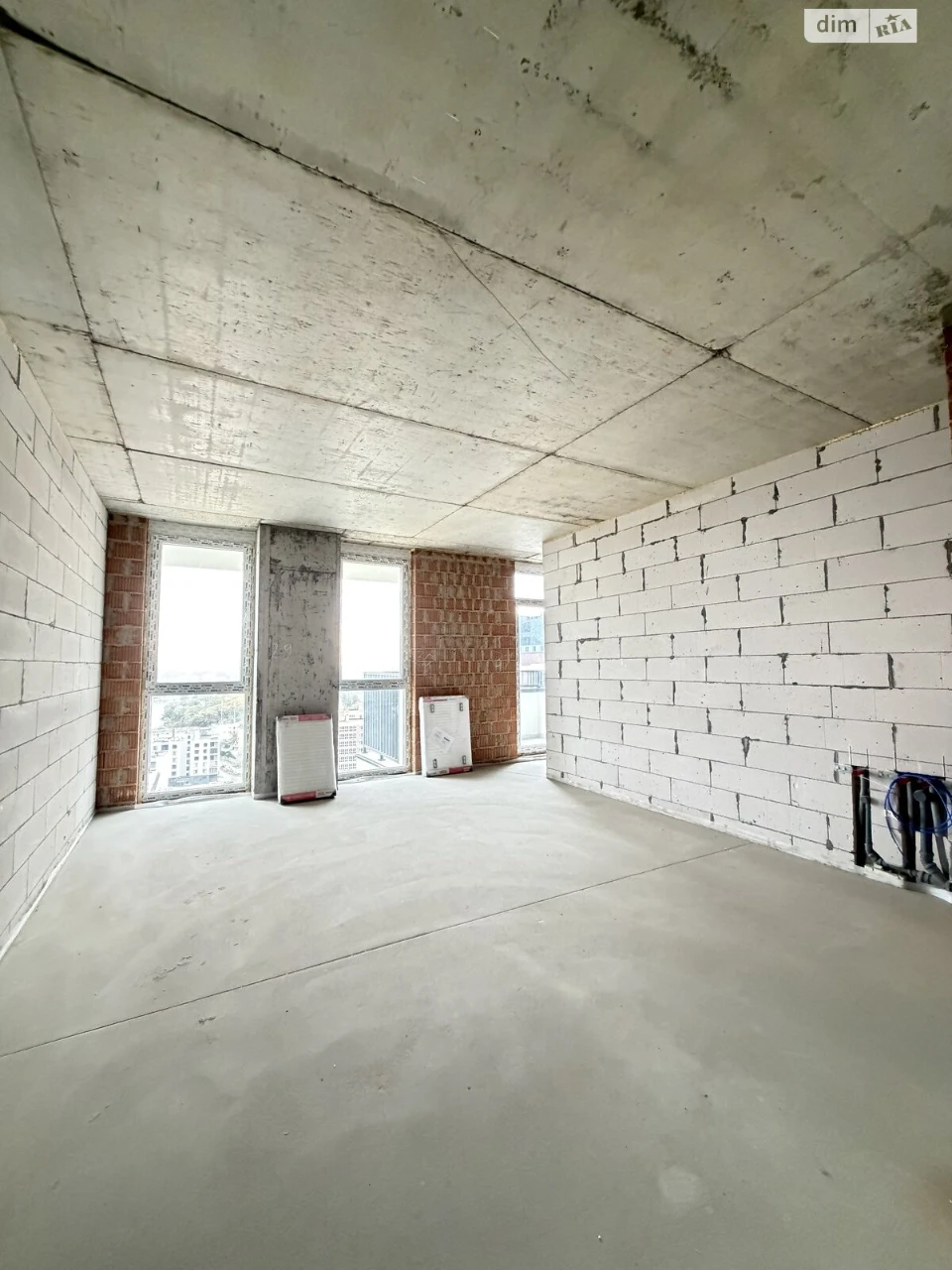 Apartment for Sale in Kumбари