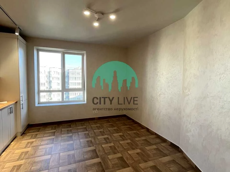 Apartment. Ivano-Frankivsk, Priozerna Street