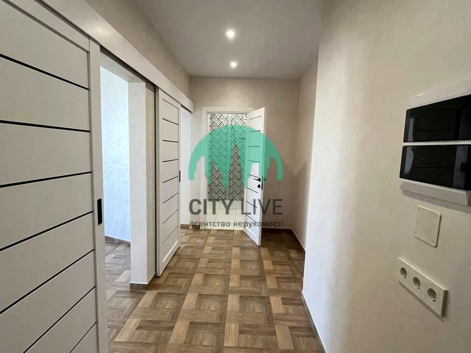 Apartment. Ivano-Frankivsk, Priozerna Street