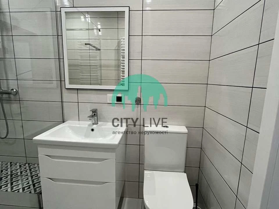 Apartment. Ivano-Frankivsk, Priozerna Street