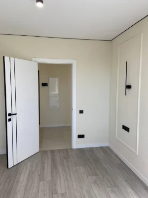 Urgent: 1-bedroom apartment in Dibrova Park Center, Park Шевchenko