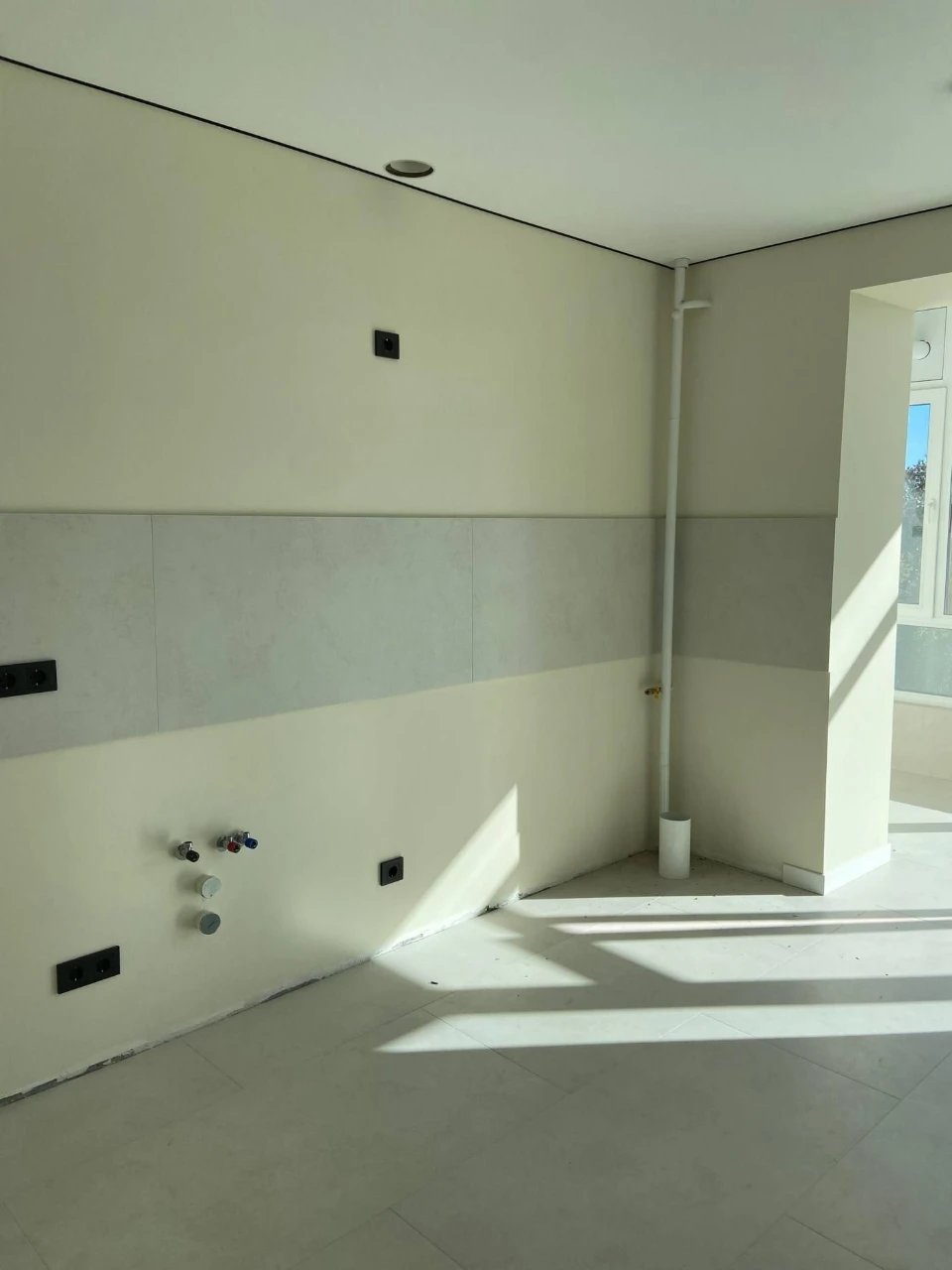 Urgent: 1-bedroom apartment in Dibrova Park Center, Park Шевchenko