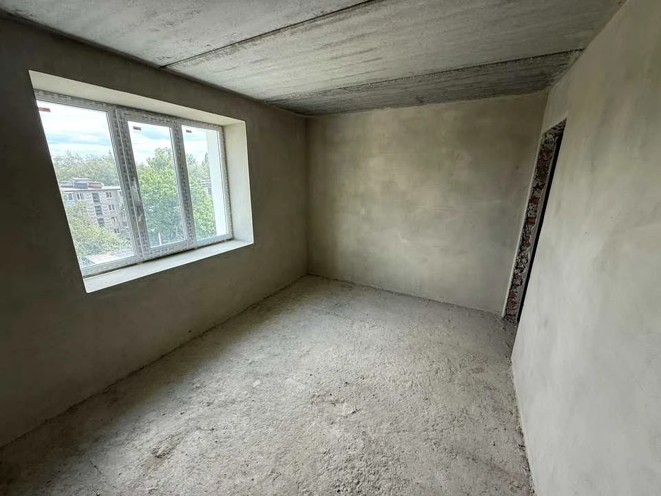 Apartment. Velikotirnivska Street, Poltava