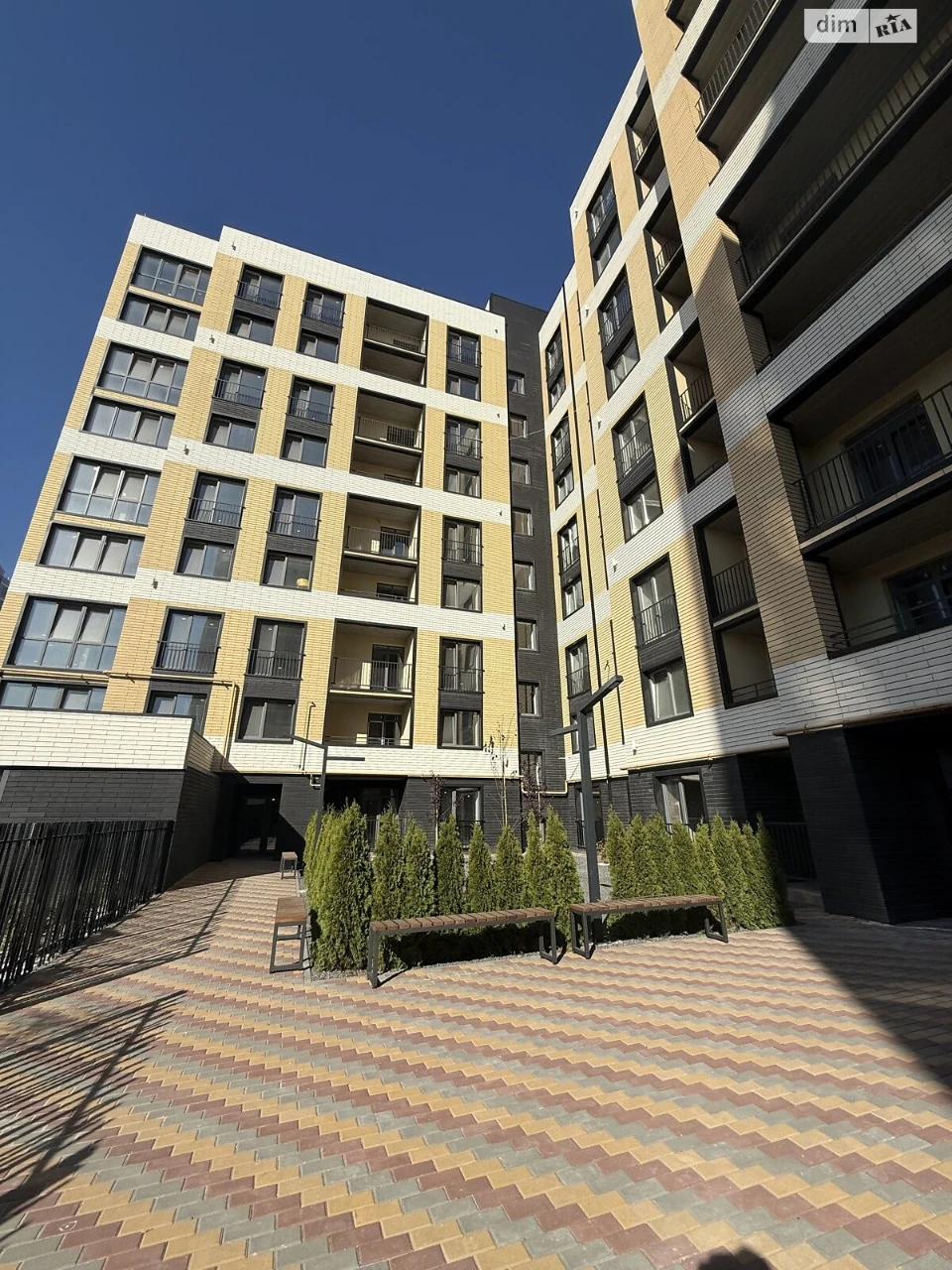 Apartment for Sale - Ozerna