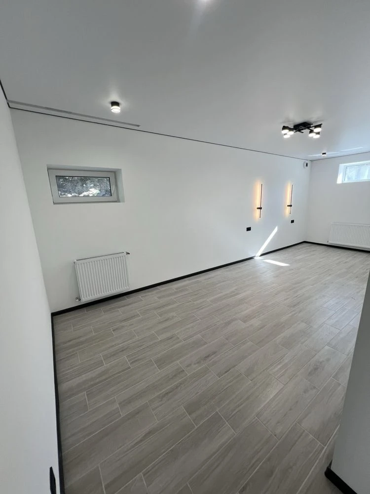 Продажа 1 км квартира рядом с Рынком