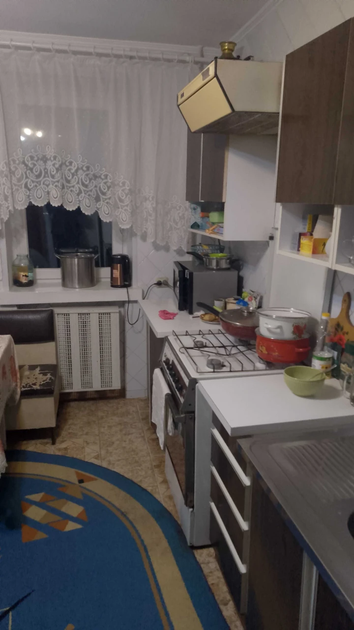 For Sale: 4-room apartment in the ZAZ area