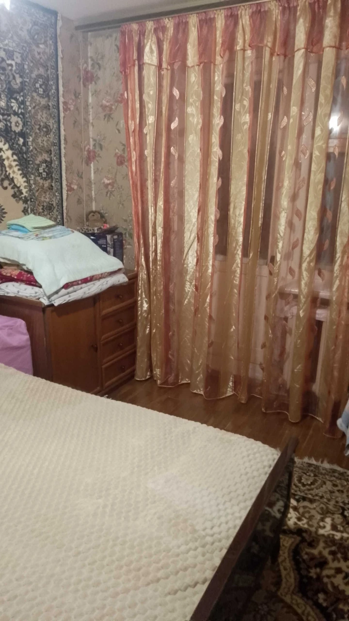 For Sale: 4-room apartment in the ZAZ area