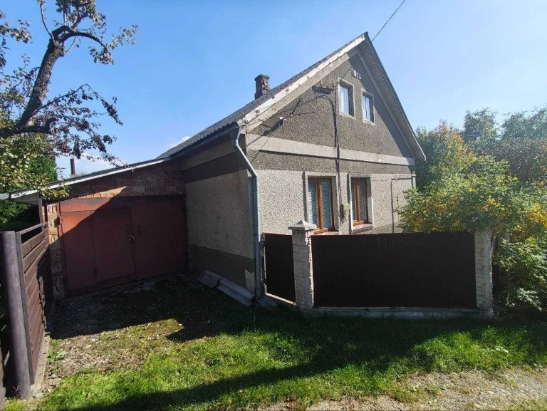 House on 3rd Vyzhnytsky Street (Rosh)