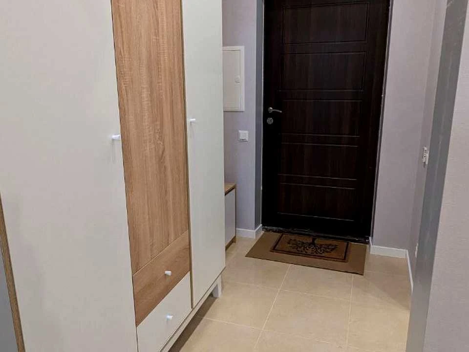 Квартира. Київ, Каховська вул.