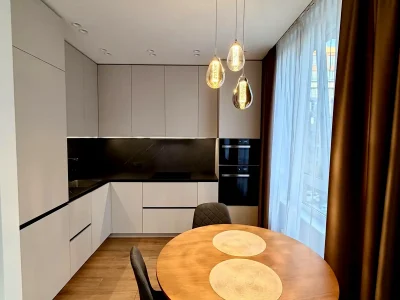Rent 1-bedroom apartment 45 sq m, 4th floor