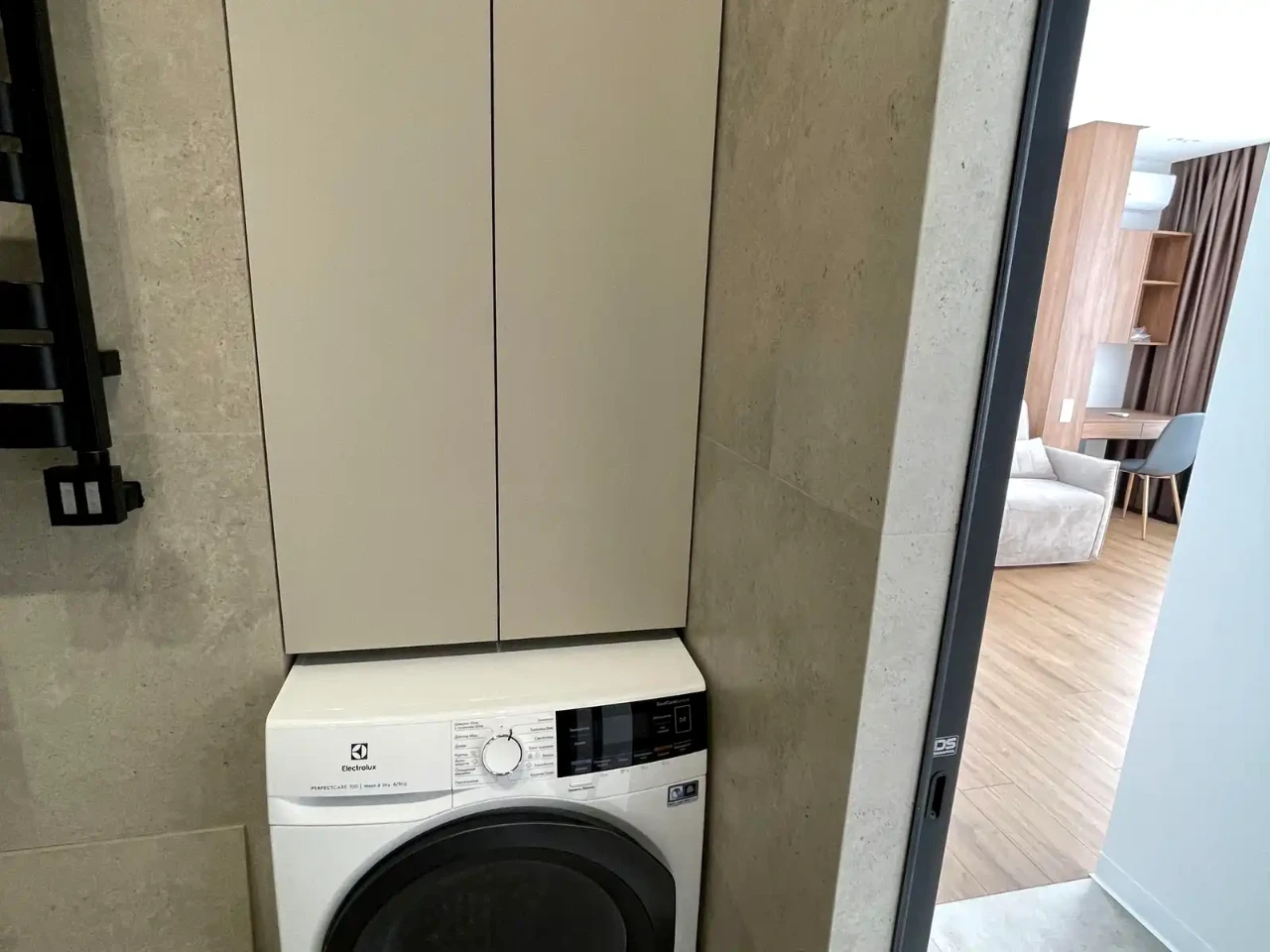Rent 1-bedroom apartment 45 sq m, 4th floor