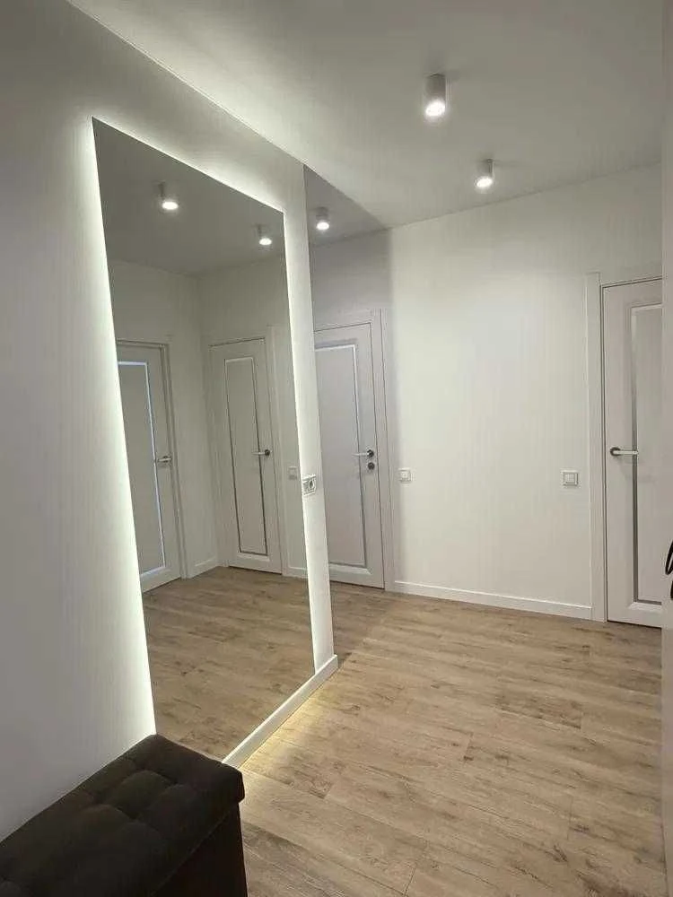 Exclusive 1-bedroom apartment for sale in the "Veselka" residential complex, Zalenichna Street
