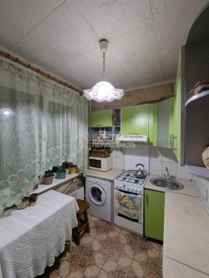 Sale of 4-room apartment Kholodna Hora isRenewal Trade