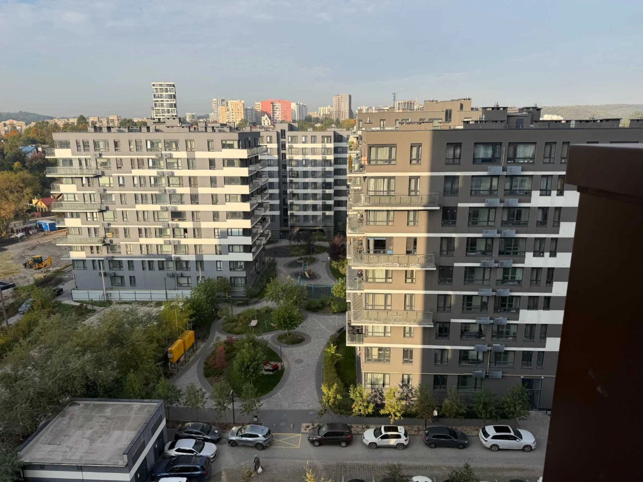 Sale of 2-room, 68 sq.m apartment in Auroom Air on Topolna Street