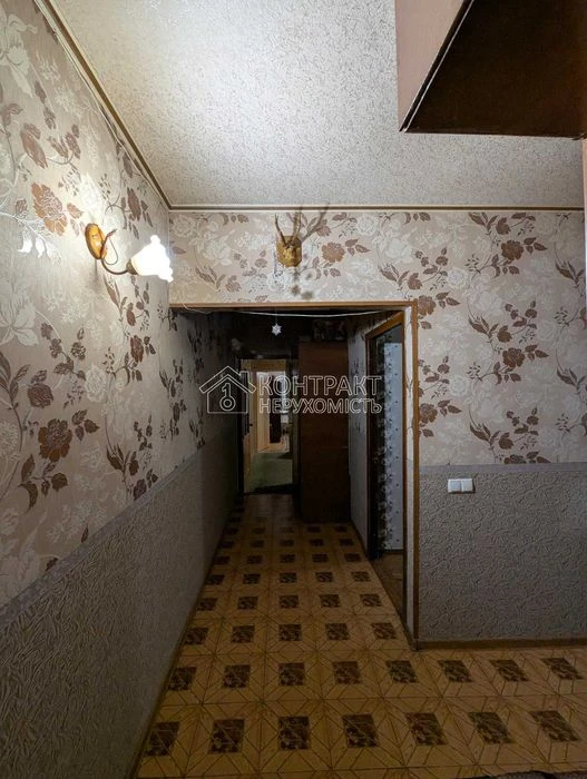 Sale of 4-room apartment Kholodna Hora isRenewal Trade