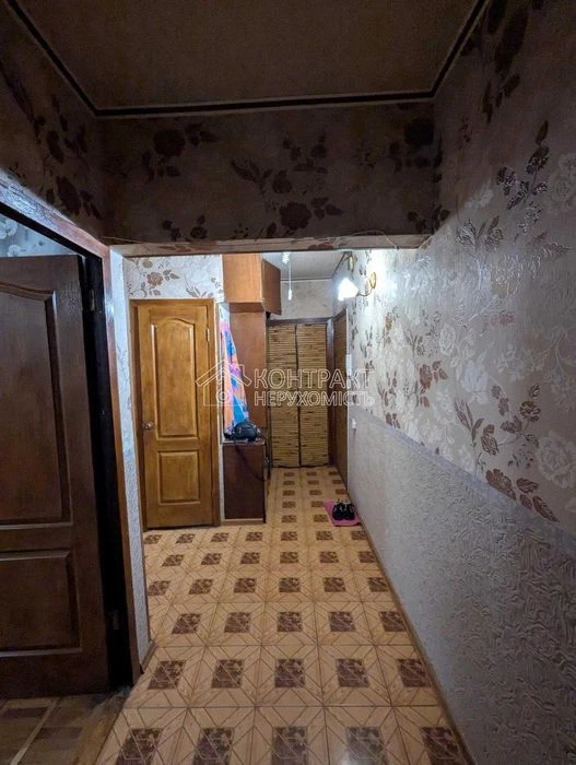 Sale of 4-room apartment Kholodna Hora isRenewal Trade