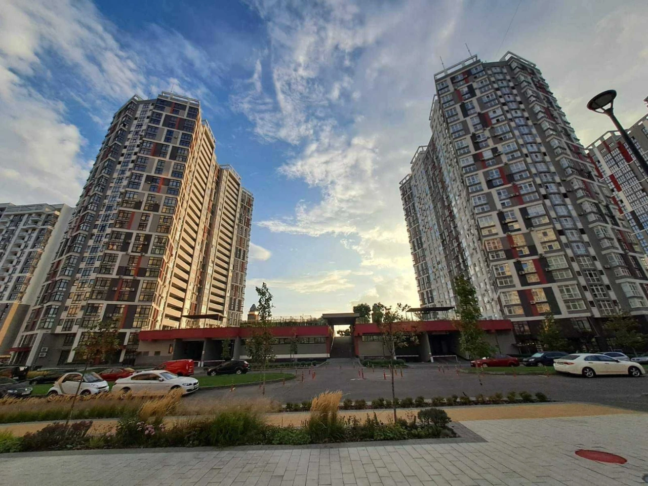 Продаж 2-кімнатної квартири в ЖК “Русанівська Гавань” ЄОселя