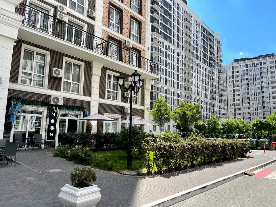 Apartment. Michael Maximovych Street, Holosiivsky District, Kyiv