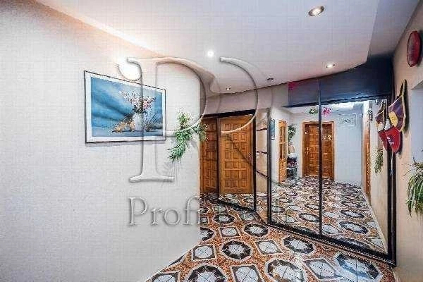 3-room apartment for sale 71 m², Pavla Tychyny ave., 8