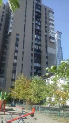 3-room apartment for sale 71 m², Pavla Tychyny ave., 8