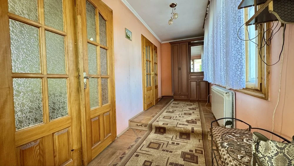 Sale of a cozy house / Plot of 16.5 acres / Garage