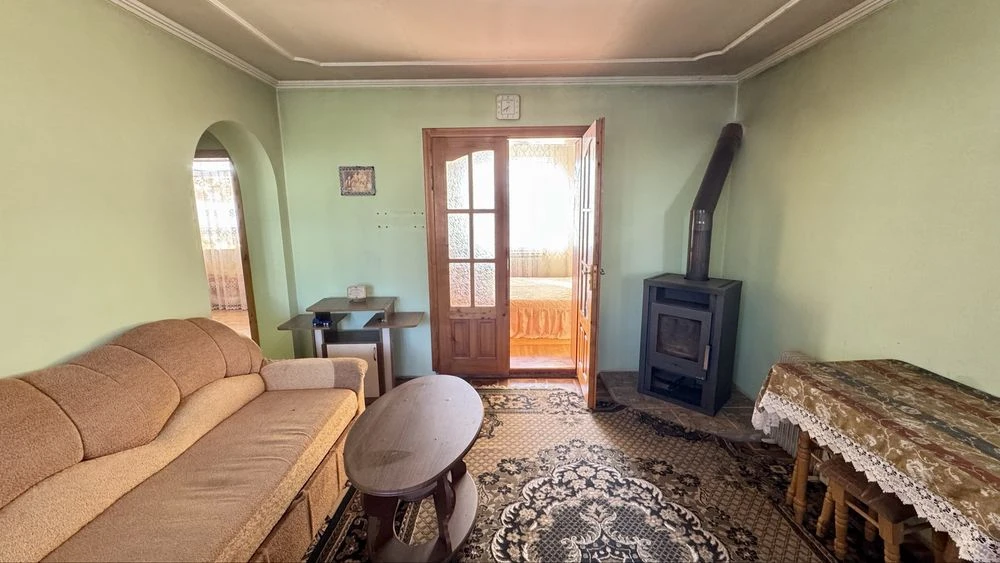 Sale of a cozy house / Plot of 16.5 acres / Garage