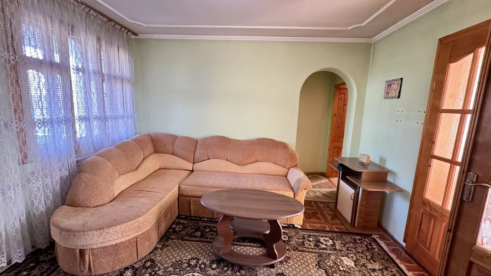 Sale of a cozy house / Plot of 16.5 acres / Garage