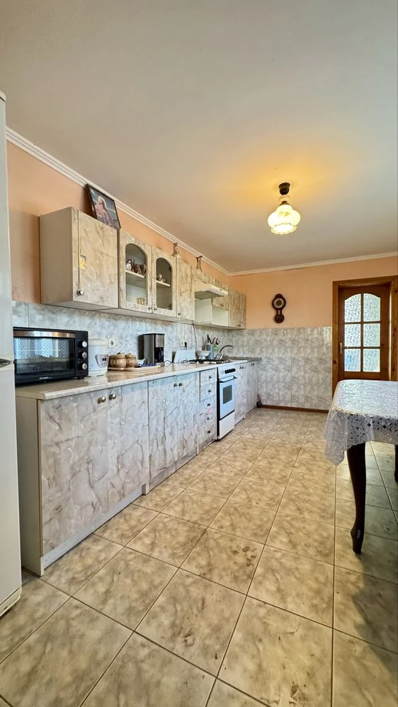 Sale of a cozy house / Plot of 16.5 acres / Garage