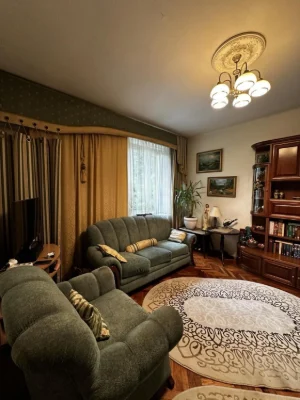 3-комнатная квартира 84 м², центр, ул. Коцюбинского