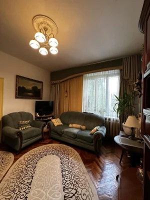 3-комнатная квартира 84 м², центр, ул. Коцюбинского
