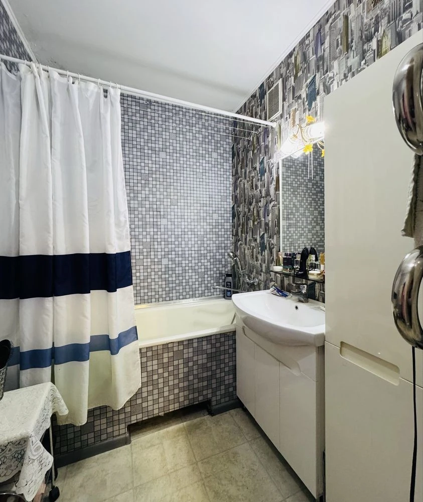Rent 1-bedroom apartment, at 22V Novatoriv Street