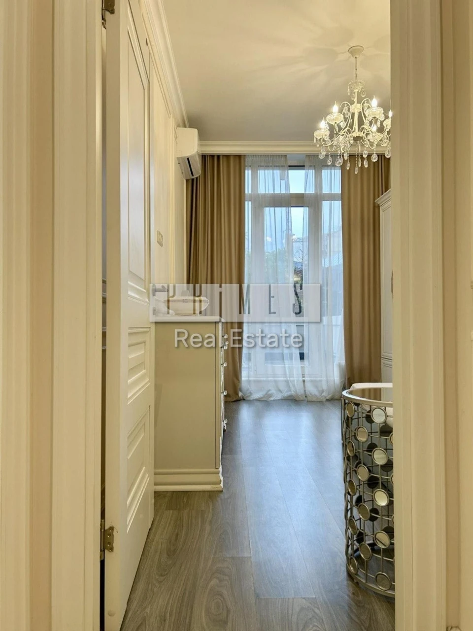 Сдается просторная 2-комнатная квартира с террасой 60 м² | центр
