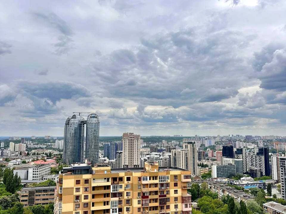 Apartment. Eugene Konovalets st., Kyiv