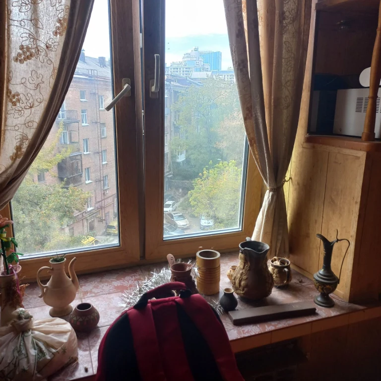 Tarasivska. Selling a spacious one-bedroom apartment