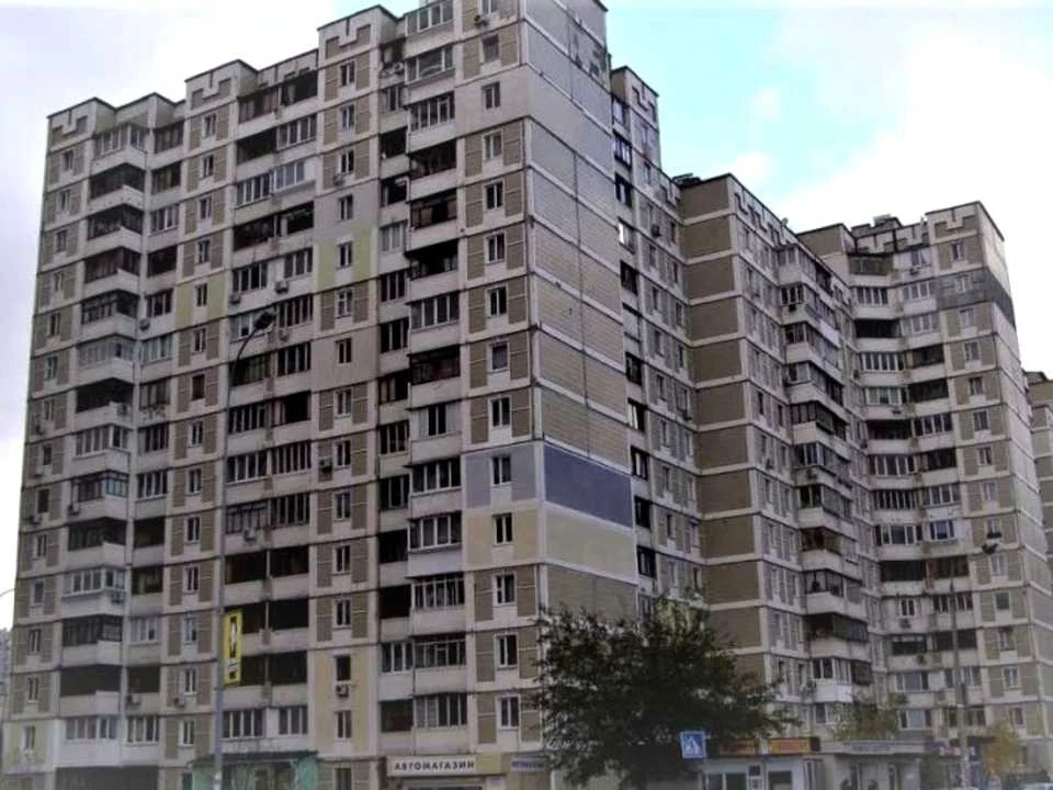 Квартира. Київ, Срібнокільська вул.
