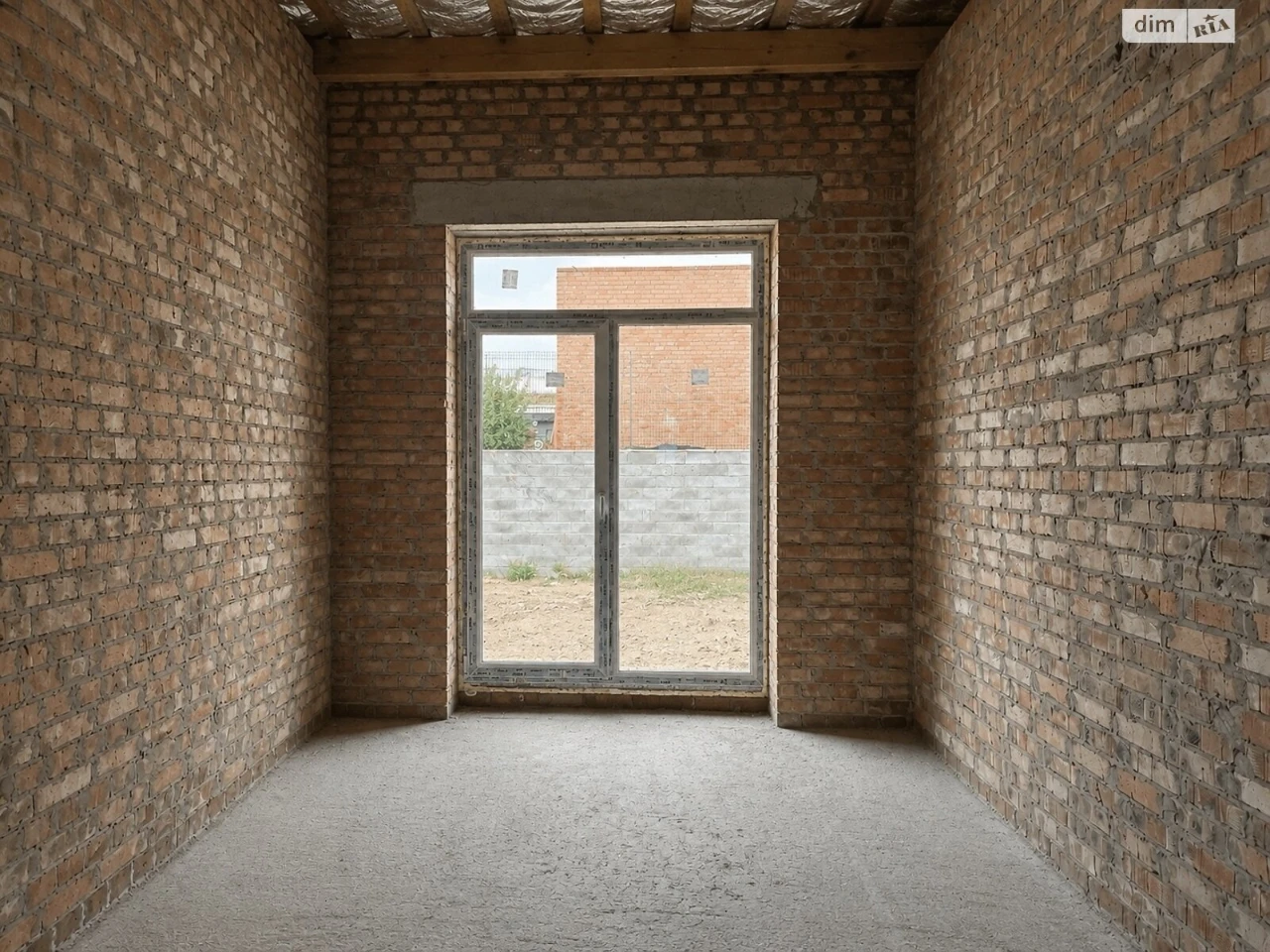 For Sale: Duplex, New Complex
