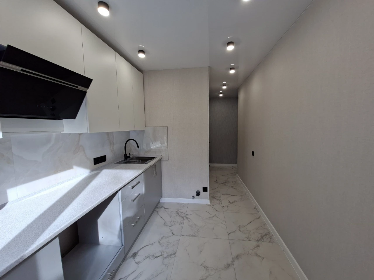 For Sale: 2-bedroom apartment on the 3rd floor.