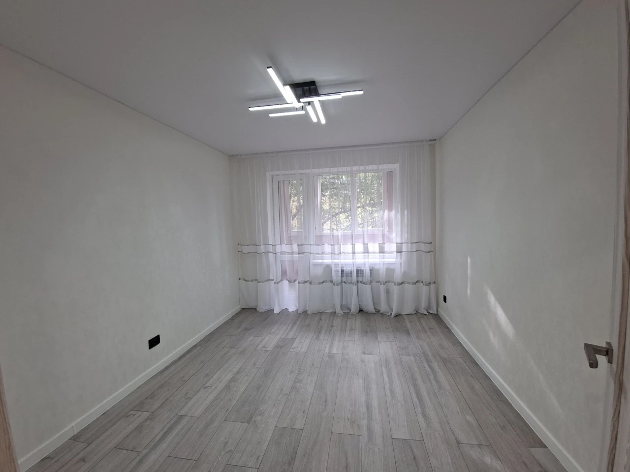 For Sale: 2-bedroom apartment on the 3rd floor.