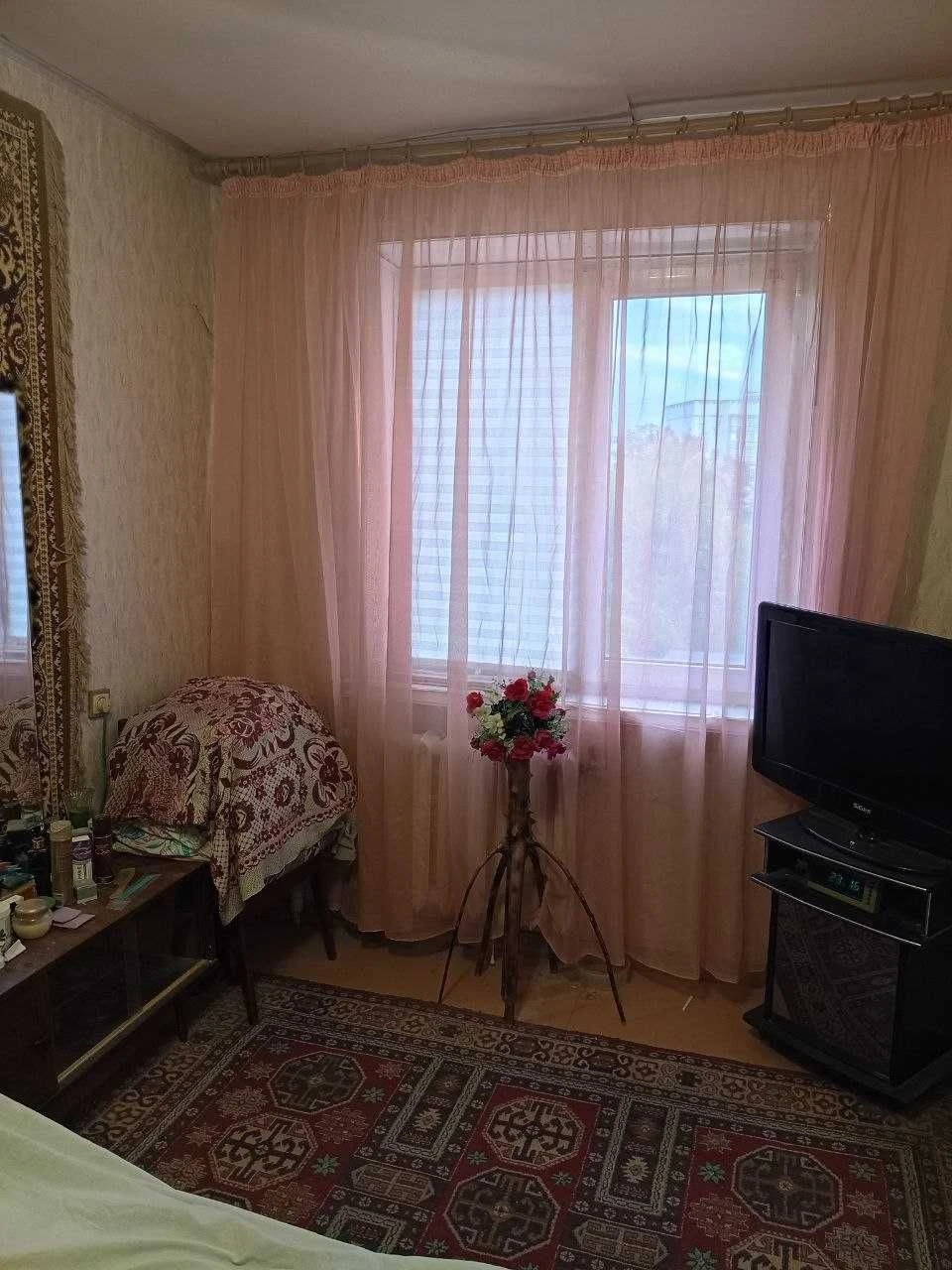 Продається двокімнатна квартира в районі Салтовка.