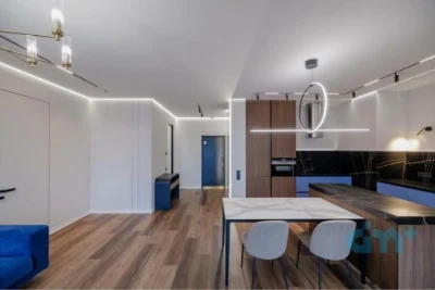 Rent apartment in Chicago Residence, 10th floor
