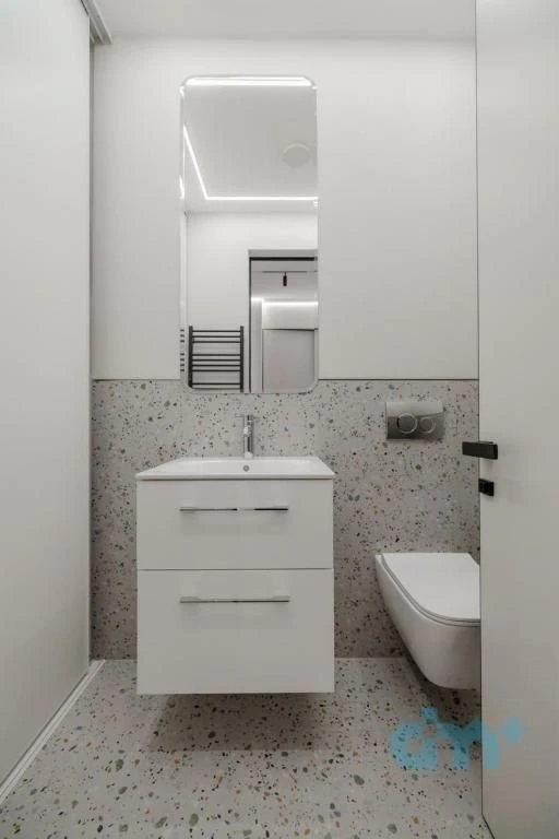 Rent apartment in Chicago Residence, 10th floor