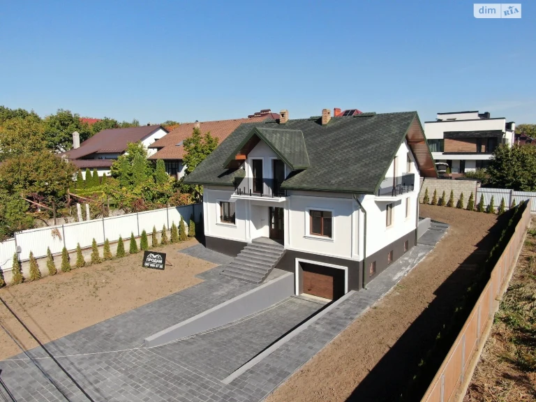 House for Sale in Rosh Stinka
