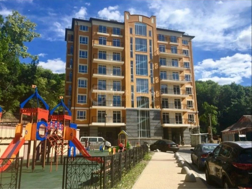1-кімнатна квартира 40 м² в ЖК «Поділ Град», Дегтярна, 19, Воздвиж