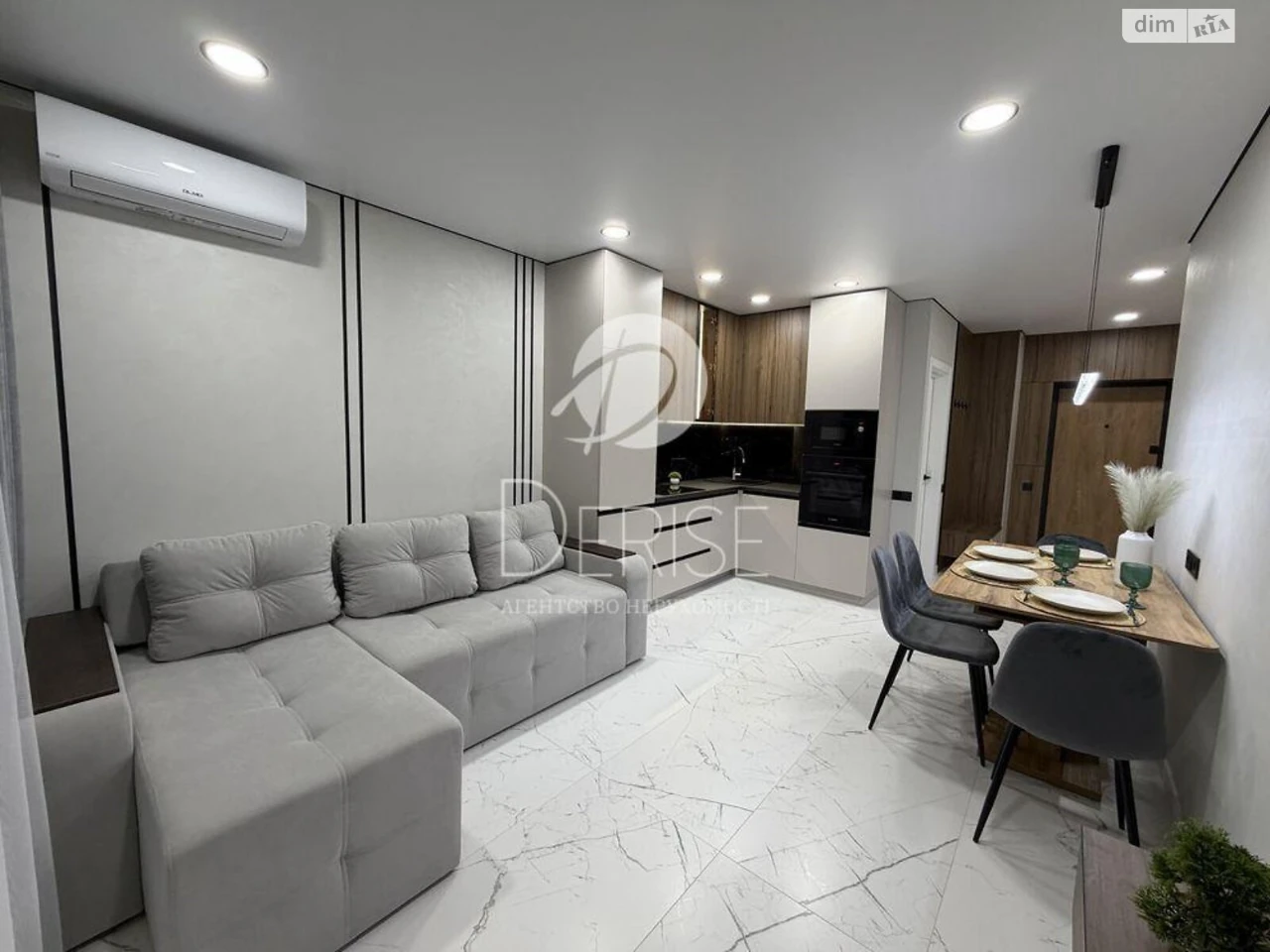 Продажа Квартира в Варшавском 3