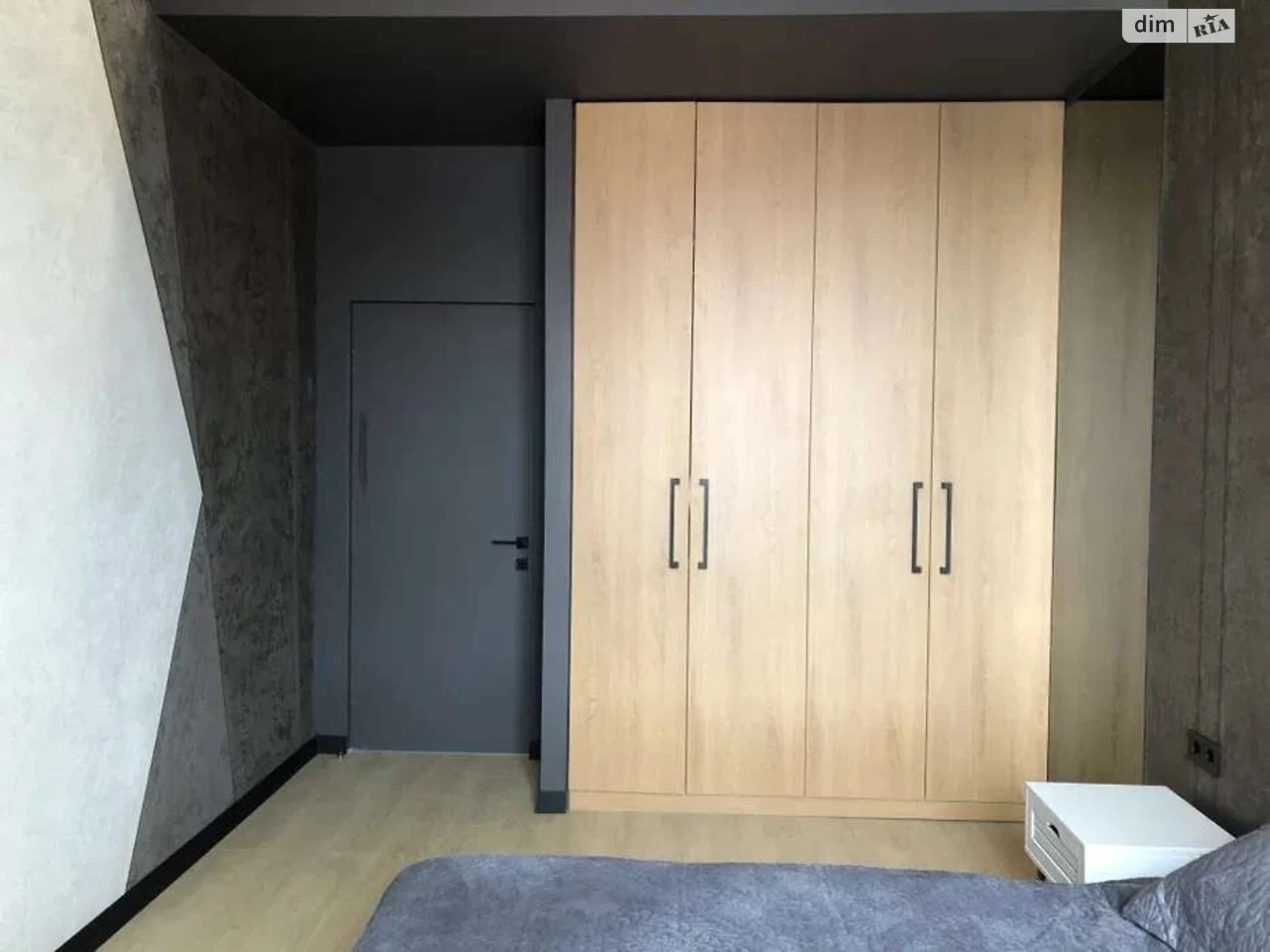 Продаж Квартира Дніпровський