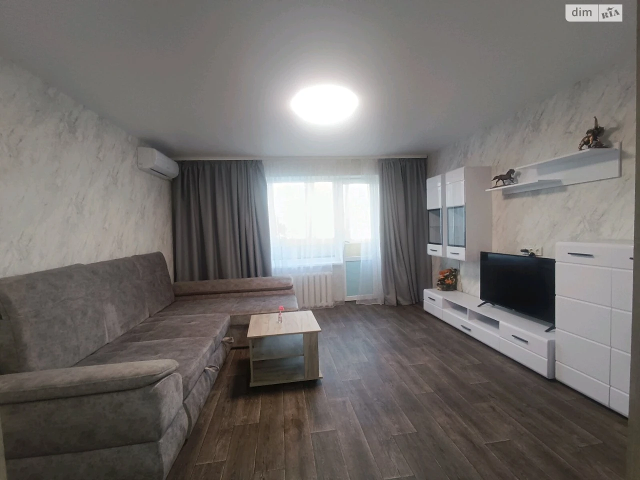 Apartment for Sale, Prospect Polya
