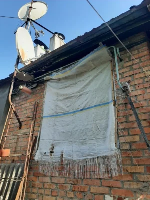 Продам 1/2 цегляного будинку на Сортуванні , 4 кімнати ,3 со