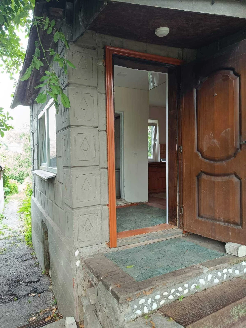 Продам дом пр.Науки(ДИИТ)ул.М.Гнатюка